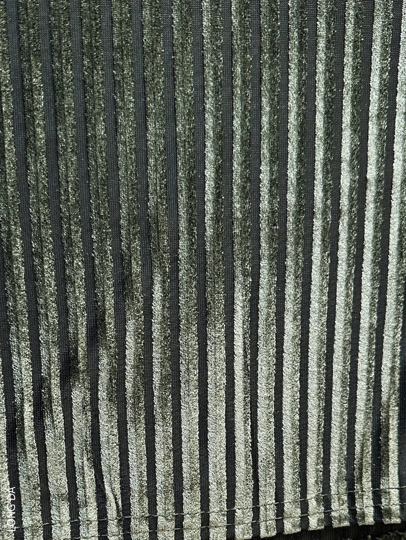 AD2511 1877